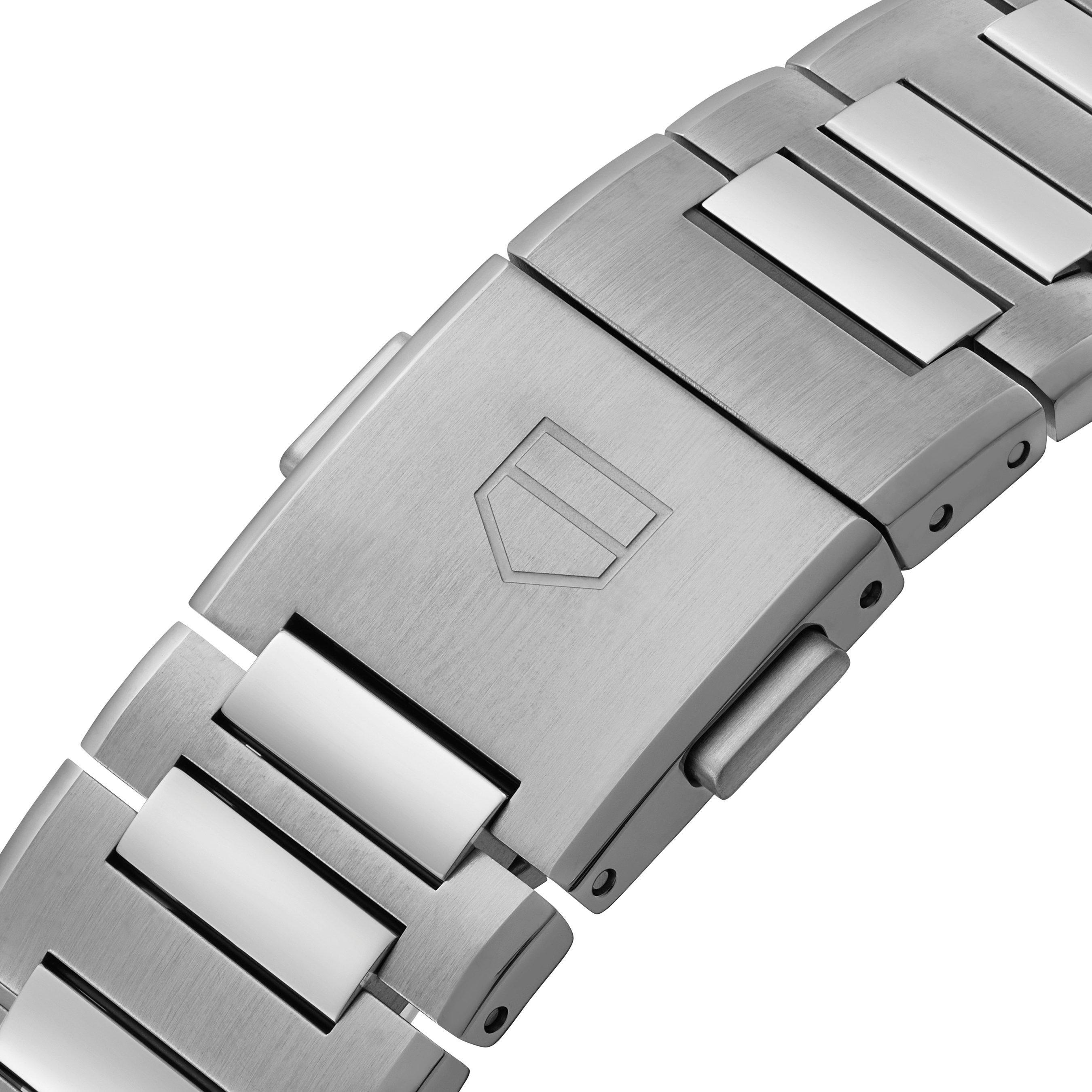 TAG Heuer ConnectedCalibre E4 45mm Smartwatch 6 TAG Heuer ConnectedCalibre E4 45mm Smartwatch