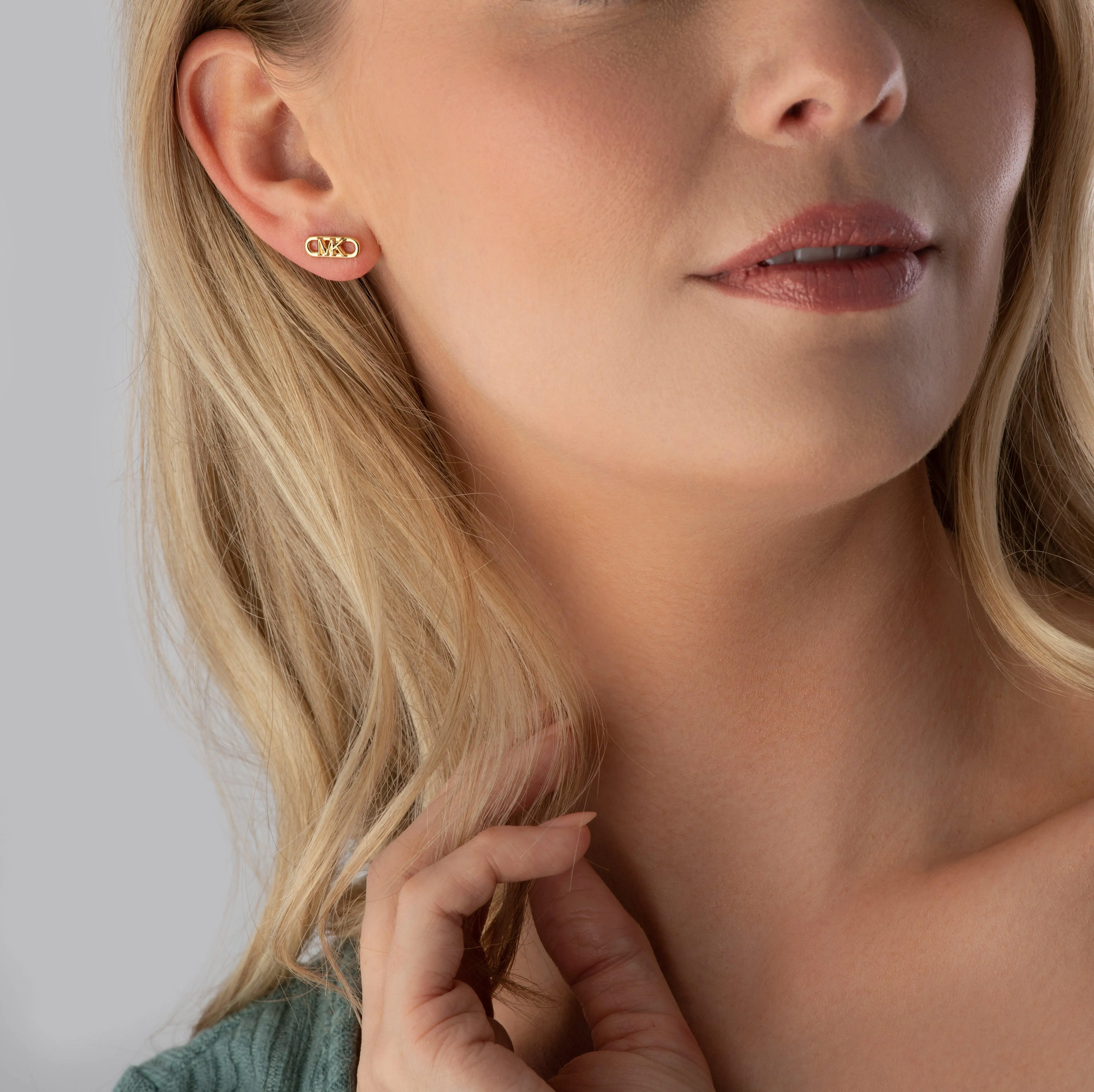 Michael Kors 14ct Yellow Gold Plated Stud Earrings 4 Michael Kors 14ct Yellow Gold Plated Stud Earrings